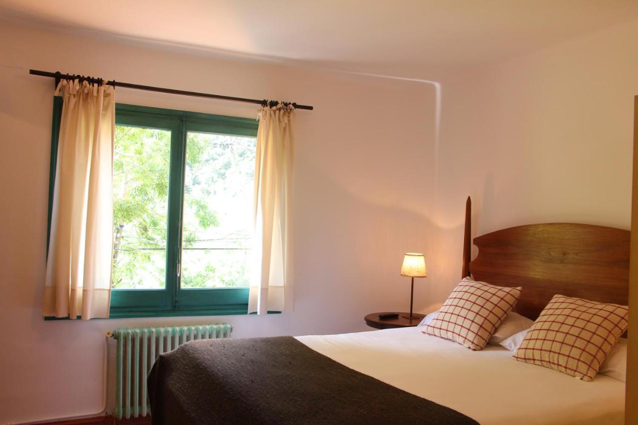 Hostal L'Ou De Reig Montseny Exterior foto