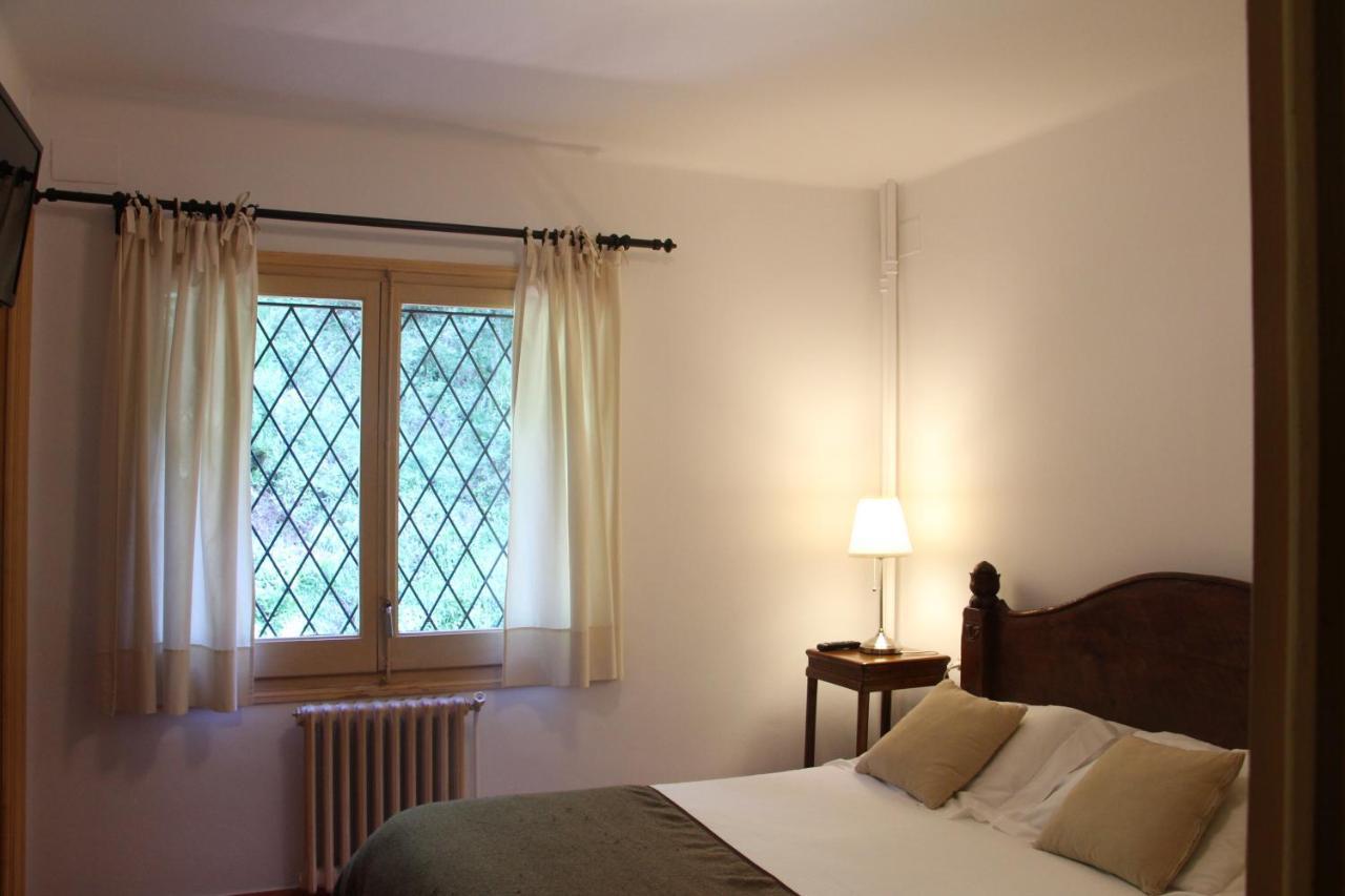 Hostal L'Ou De Reig Montseny Exterior foto