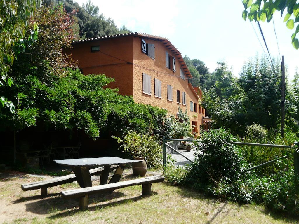 Hostal L'Ou De Reig Montseny Exterior foto